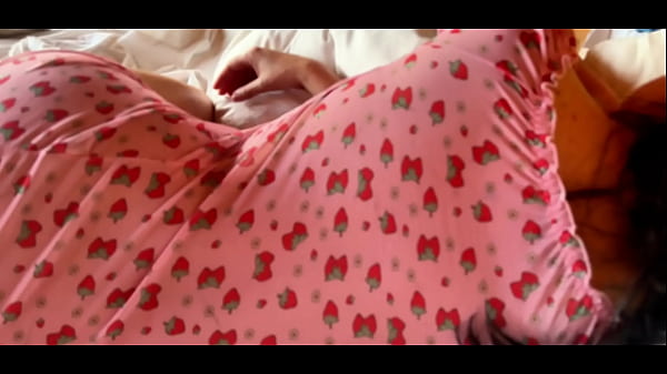 Pareja Chilena amateur. Mañanera de escapada romántica en el sur